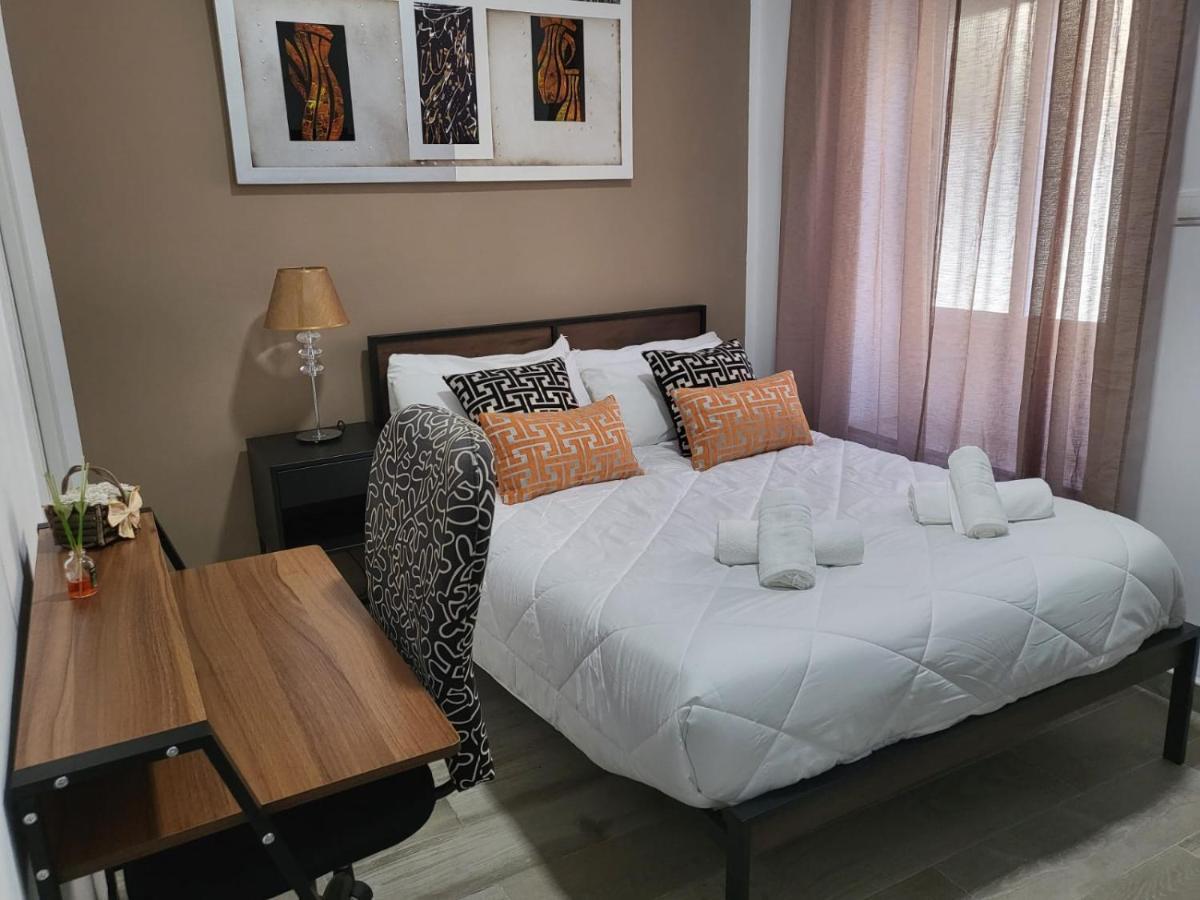 Maria Malaga Breeze Apartment Exterior photo